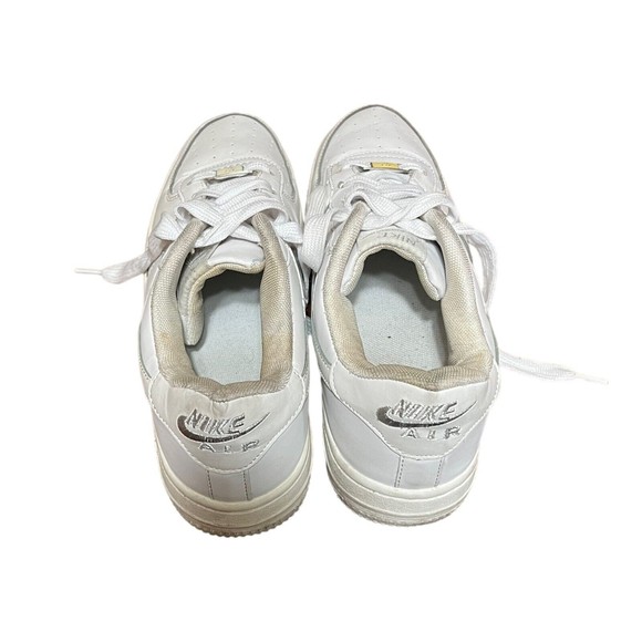 Nike Air Force 1 '82 Triple White Leather Air Max Shoes Mens Size 9.5 (1686818) - Picture 4 of 13